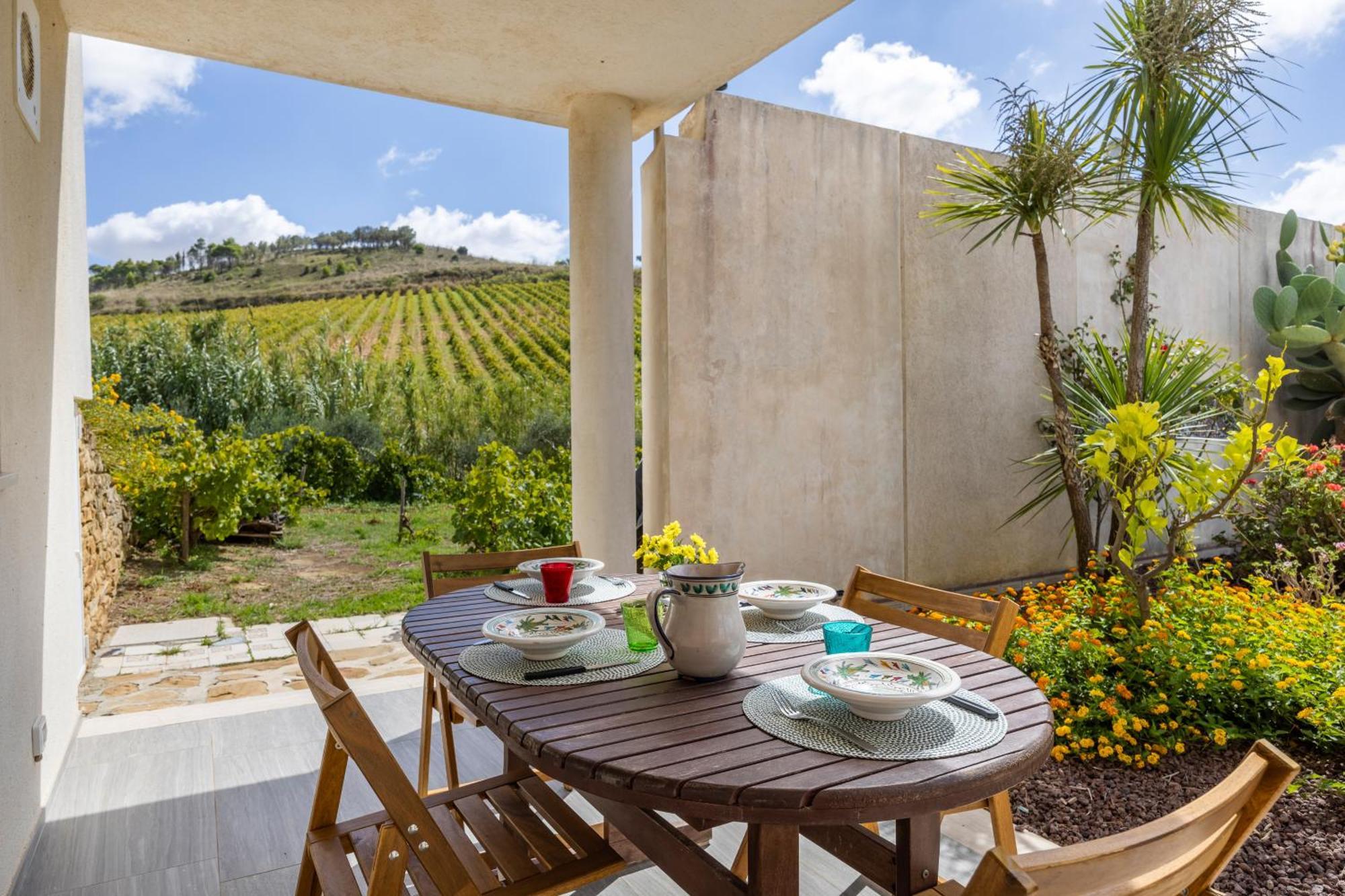 Villa Bonifato Vista Sulle Campagne E Sul Mare Siciliano Cozy House Italy Alcamo Exterior photo